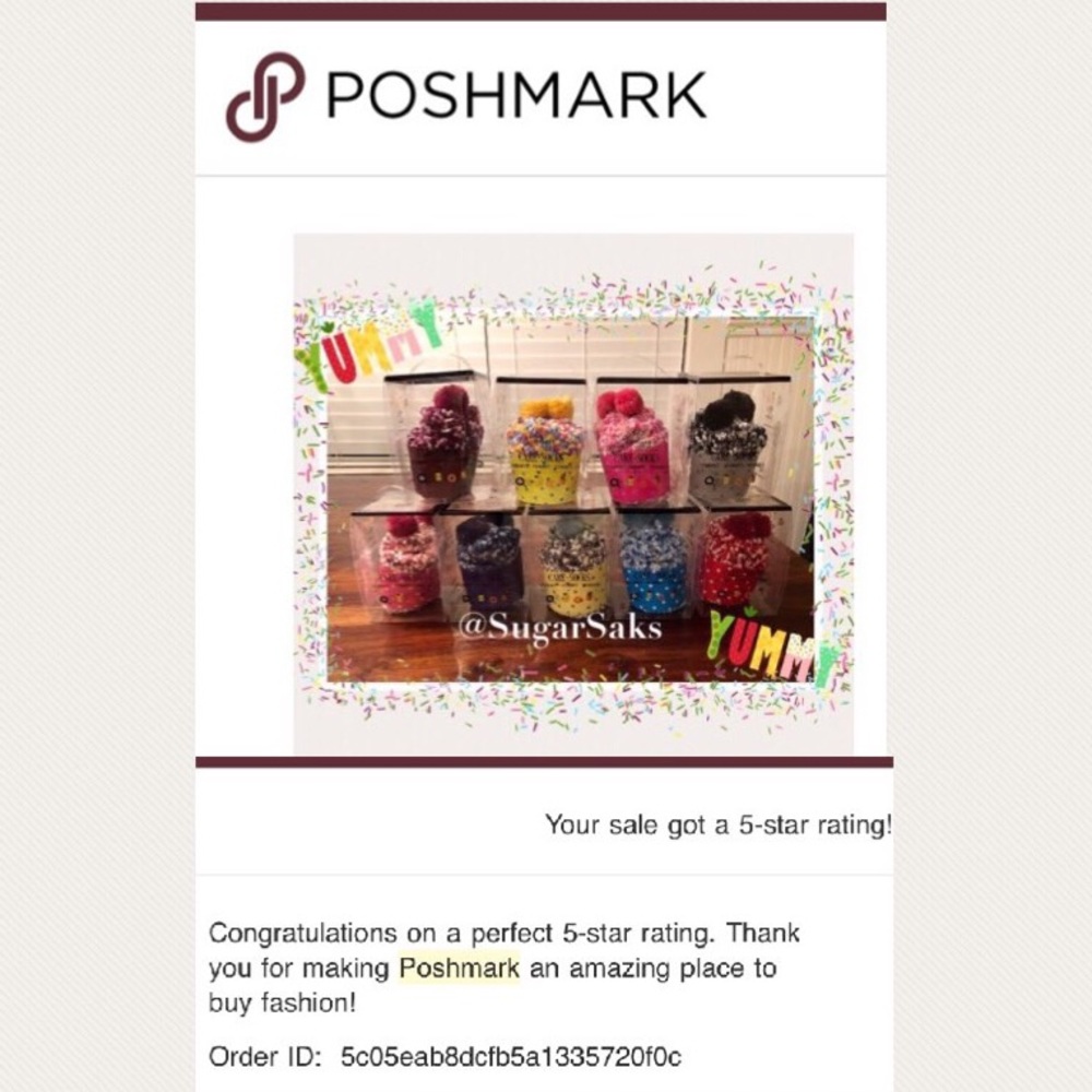 CUPCAKE Pom Pom Fuzzy Socks - Picture 7 of 8